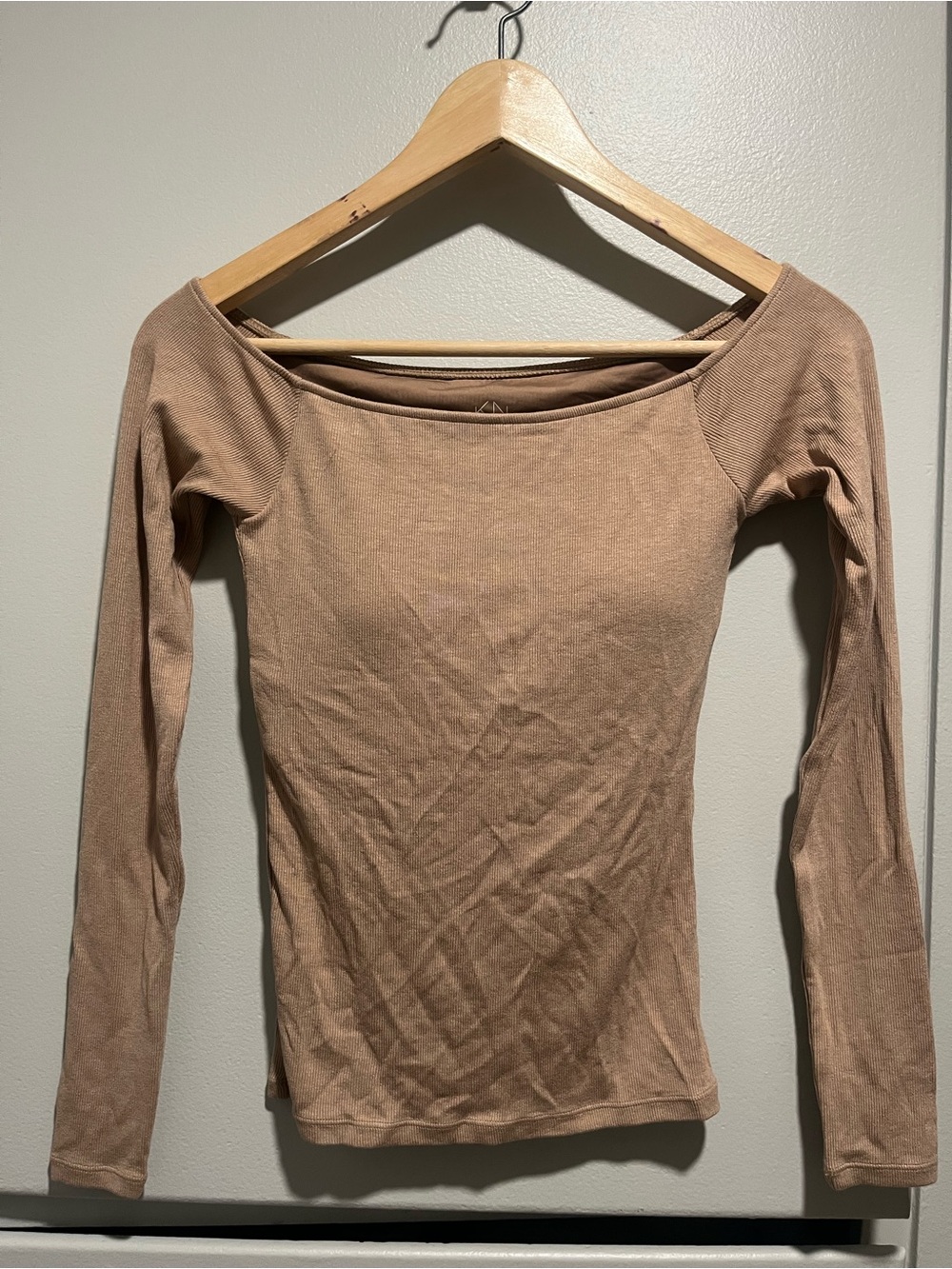 Klassy Network Women's Long Sleeve Boatneck Top - Beige